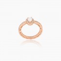 New high-end zirconia ring designed by female niche, with light luxury and cool style. The ring is simple and versatile in temperament